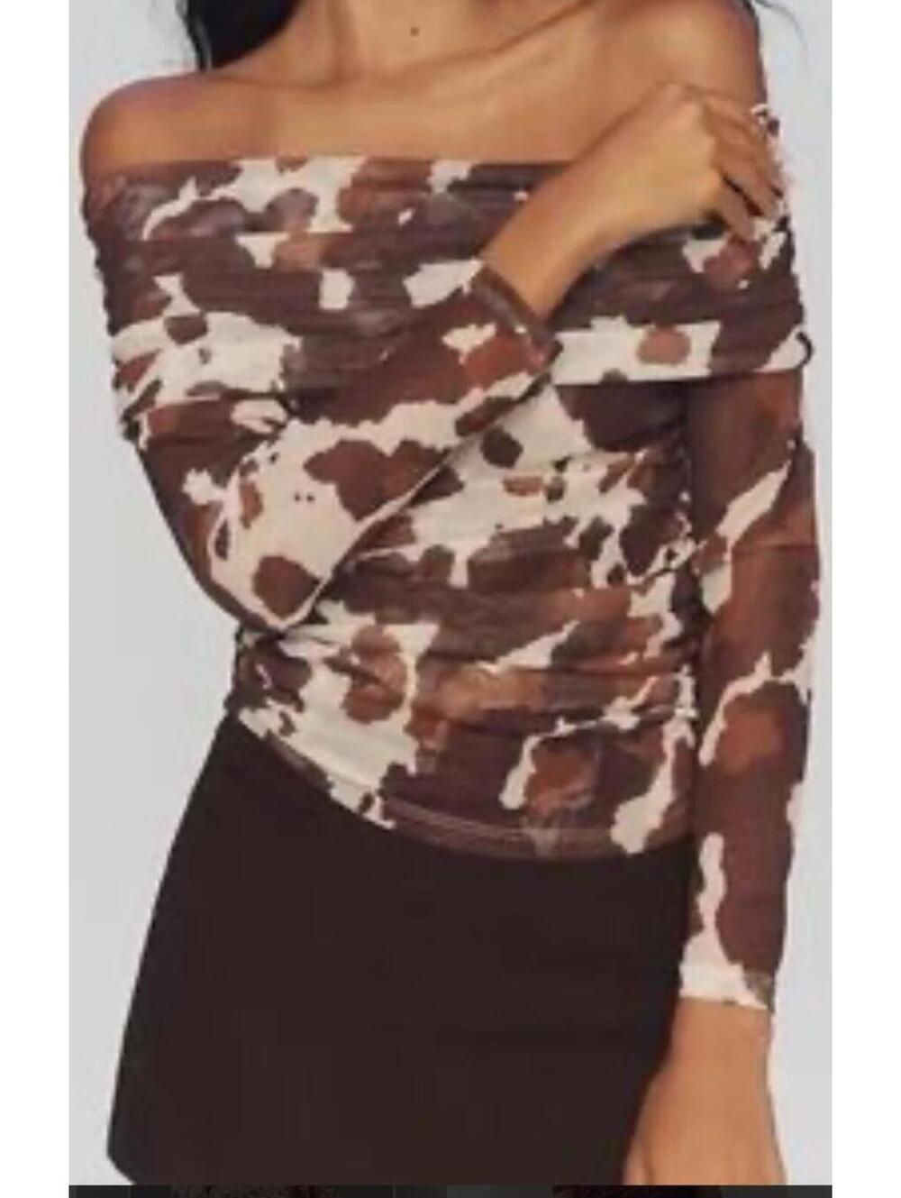 NWT Anthropologie Maeve Alexa Maeve Off the Shoulder Cow Print top M